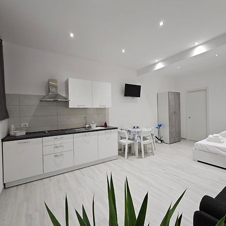 Acquamarina Apartamento Terracina Exterior foto